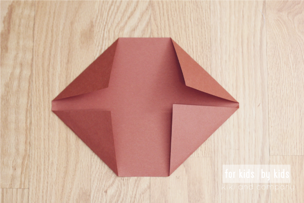 Make your own Origami Football at kiki and company. Step 2